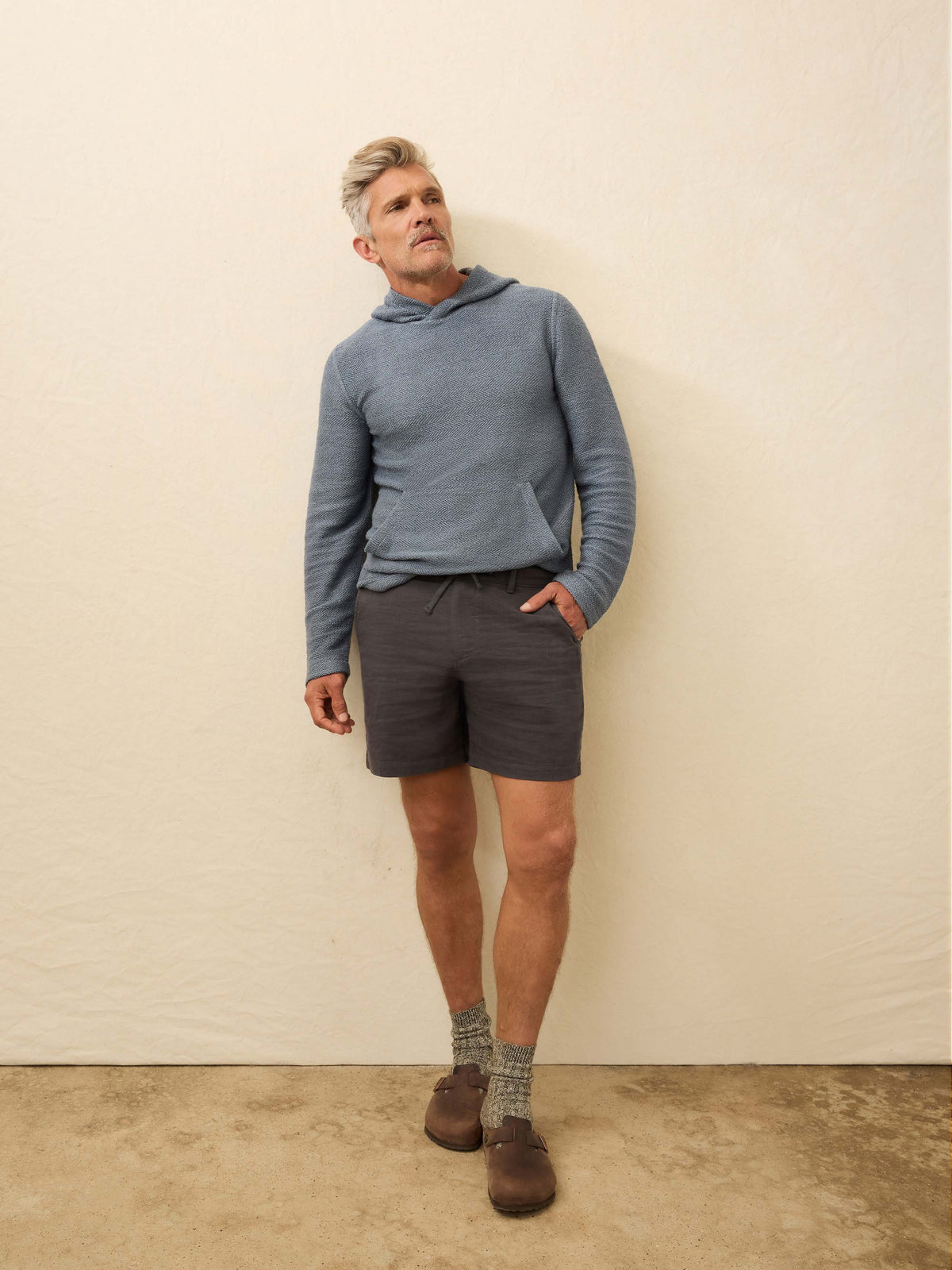 Movement™ Linen Drawstring Short - Washed Black