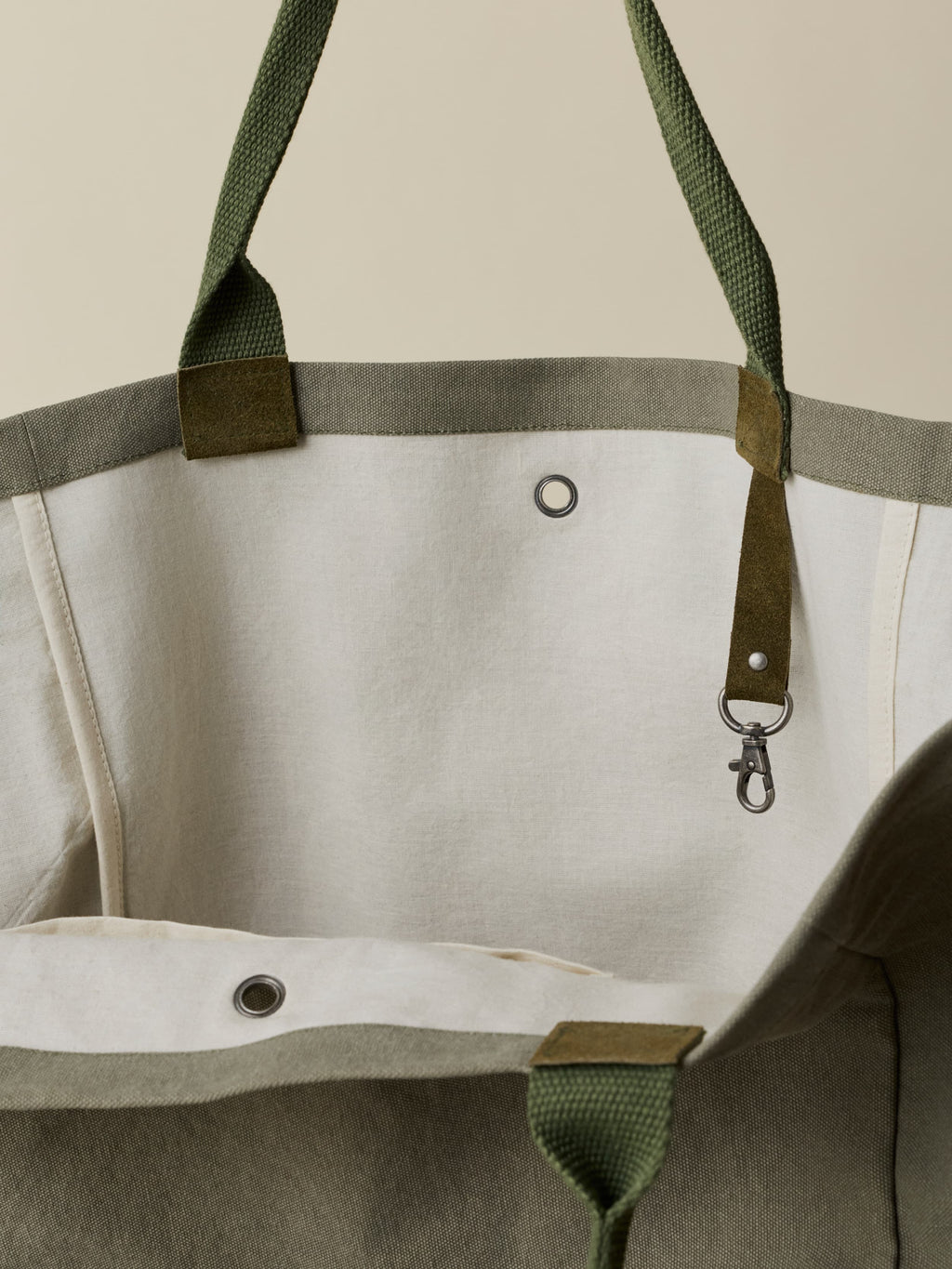 Sunwashed Canvas Utility Bag - Olive